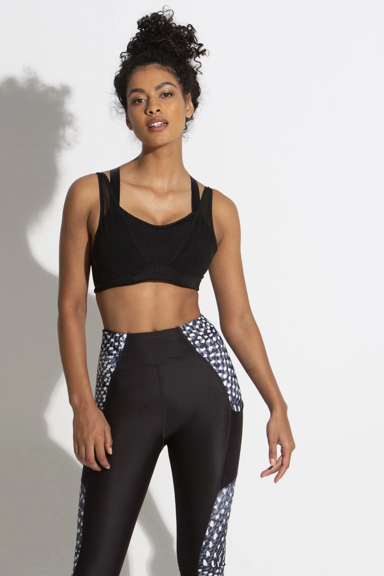 Energy Infinite Double Strap Lightly Padded Convertible Sports Bra - Black 7 Energy Infinite Double Strap Lightly Padded Convertible Sports Bra - Black - Image 5