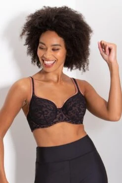 Energy Reach Underwired Lightly Padded Sports Bra - Black Lace -Sultry Curve 242216 20210219140400