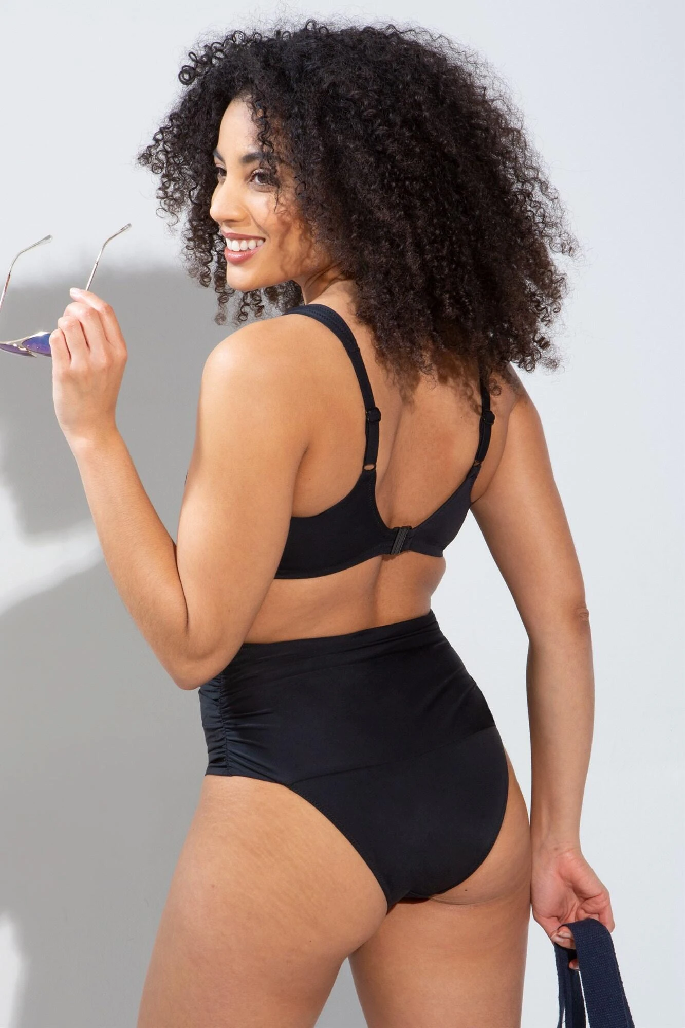 Space Underwired Cami Top - Black 7 Space Underwired Cami Top - Black - Image 5