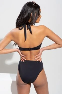 Space Padded Plunge Top - Black -Sultry Curve 254020 20210510100100