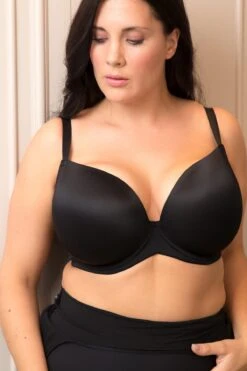 Definitions Plunge T-Shirt Bra - Black -Sultry Curve 261171 20220509094100