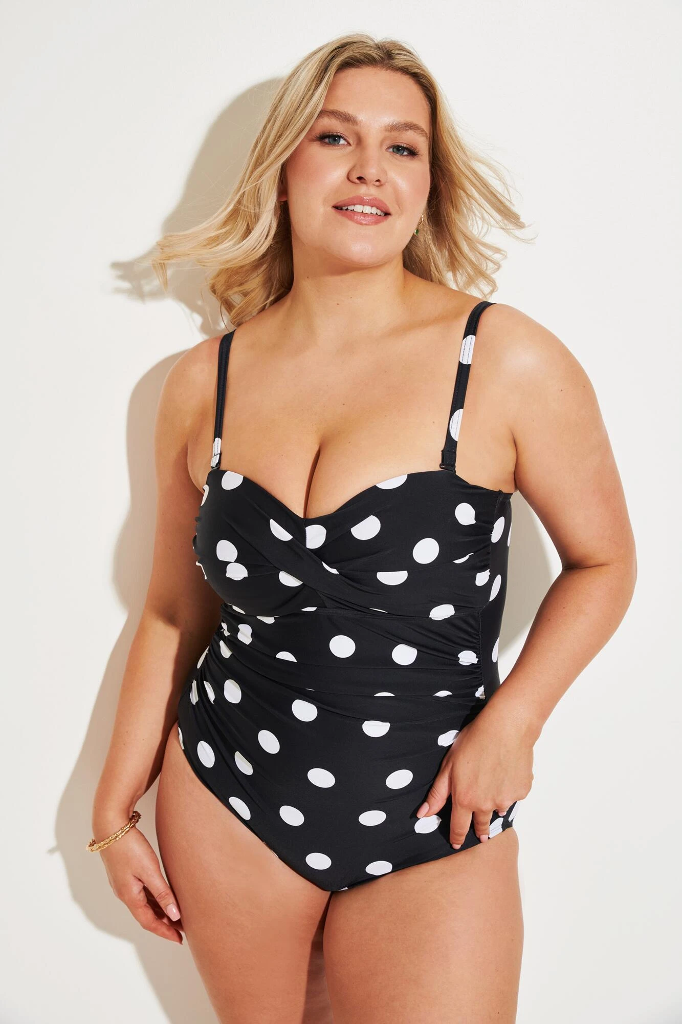 Santa Monica Strapless Control Swimsuit - Black/White 5 Santa Monica Strapless Control Swimsuit - Black/White - Image 3