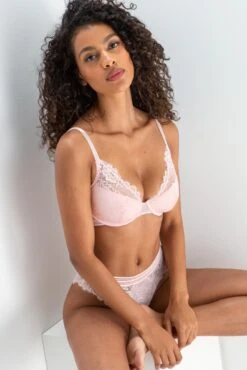 Revolution Contour Lightly Padded Bra - Soft Pink 9 Revolution Contour Lightly Padded Bra - Soft Pink -Sultry Curve 284208 20220426134100