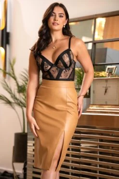 India Embroidery Body - Black/Cosmetic -Sultry Curve 297932 20221011130100