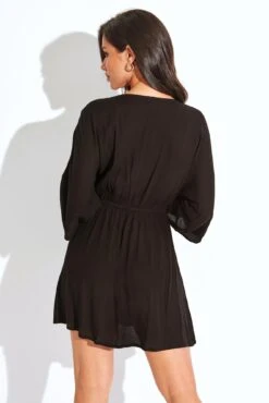 EcoVero™ Cut Out Crinkle O Ring Cover Up - Black 11 EcoVero™ Cut Out Crinkle O Ring Cover Up - Black -Sultry Curve 299989 20230616153300