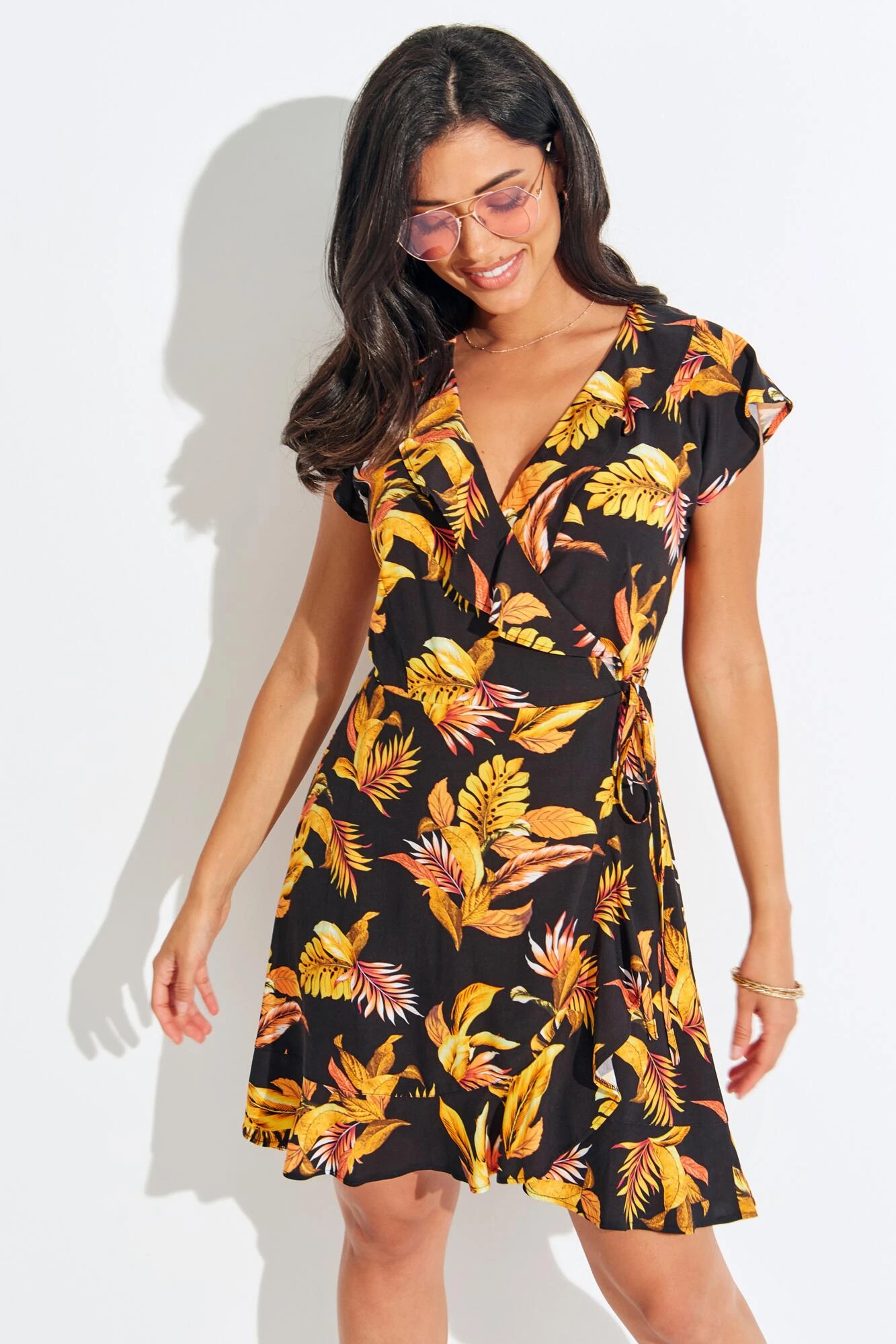 Woven EcoVero™ Frill Wrap Dress - Black/Gold 6 Woven EcoVero™ Frill Wrap Dress - Black/Gold - Image 4