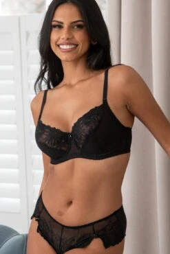 St Tropez Shorty - Black 6 St Tropez Shorty - Black -Sultry Curve 318459 20230615175000