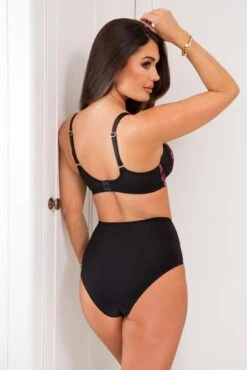 Soiree Embroidery High-Waist Deep Brief - Black/Pink 13 Soiree Embroidery High-Waist Deep Brief - Black/Pink -Sultry Curve 319832 20230904095000
