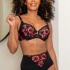 Soiree Embroidery High-Waist Deep Brief - Black/Pink 1 Soiree Embroidery High-Waist Deep Brief - Black/Pink -Sultry Curve 322197 20230904095000